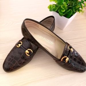 🌷 3/$15 Naturalizer dark brown croc loafers/flats